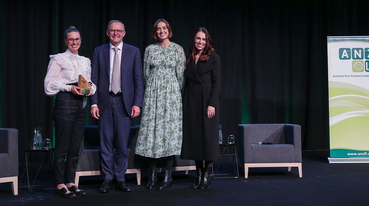 Pleasant-State's-Ami-Bateman-Sian-Murray-with-Aus-PM-Anthony-Albanese-NZ-PM-Jacinda-Adern